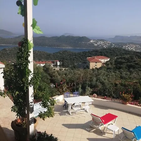 Konukevi Yeşil 3 *